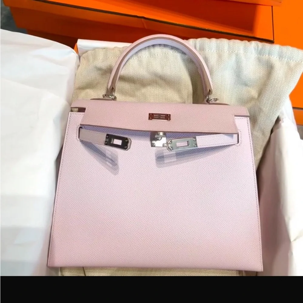 Hermès Brand New - Kelly 25 Handbag - Damen - Leather - One Size - Pink - Picture 1 of 2